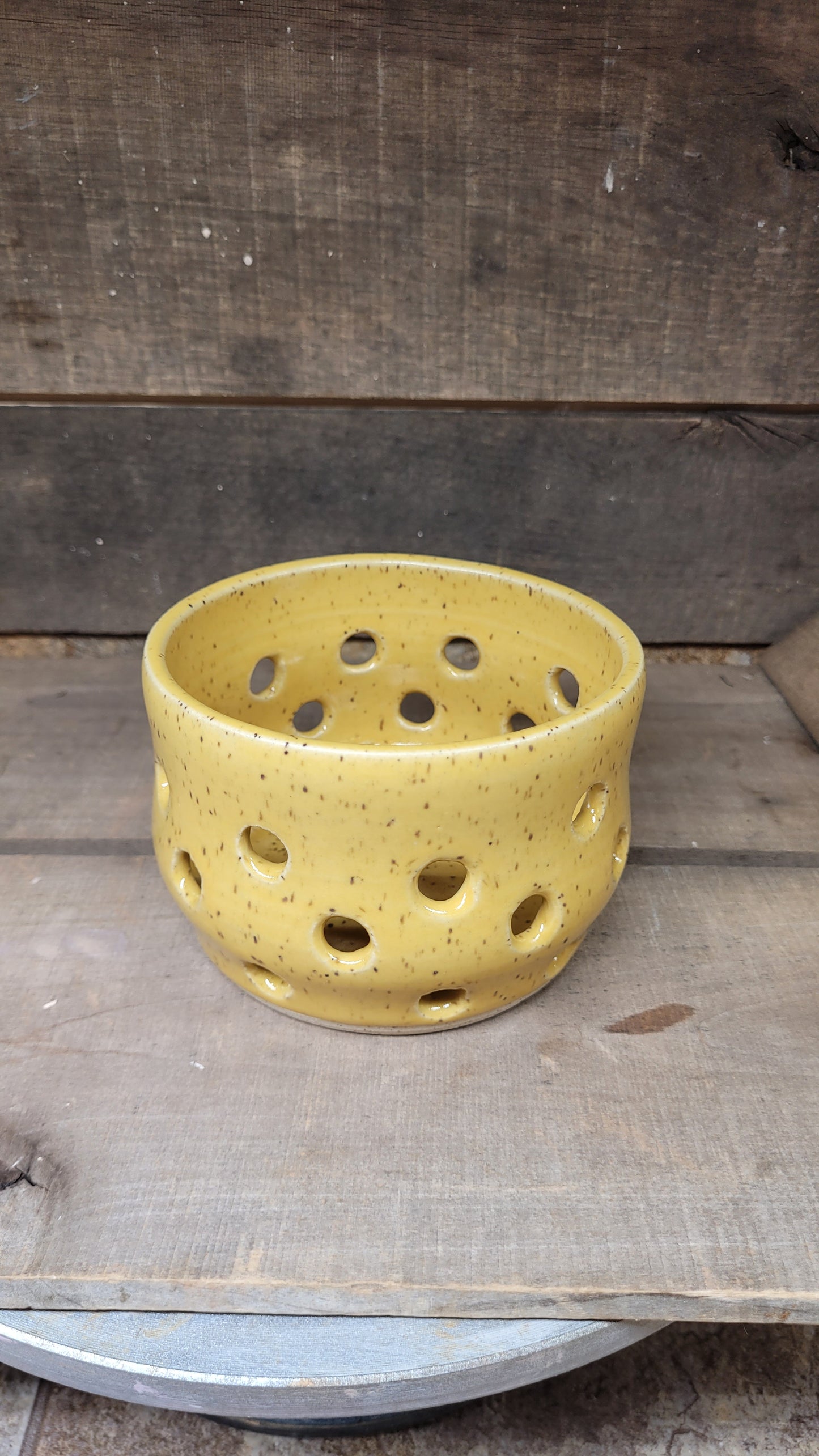 Speckled Yellow Berry Bowl