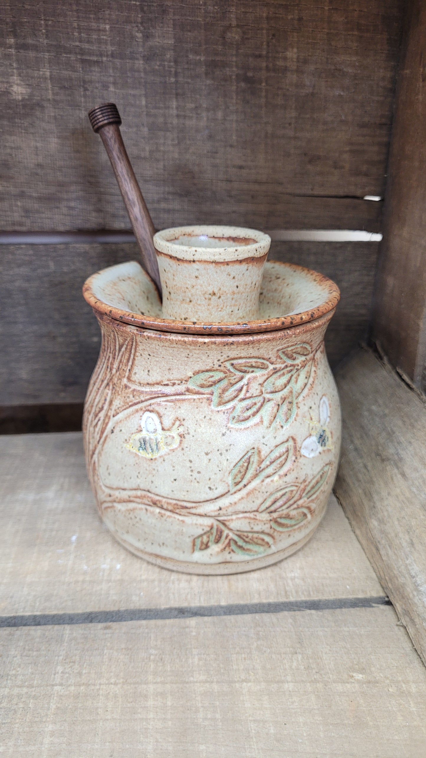 Hive in a Tree Honeypot with Handturned Honey Dipper *2nd Quality