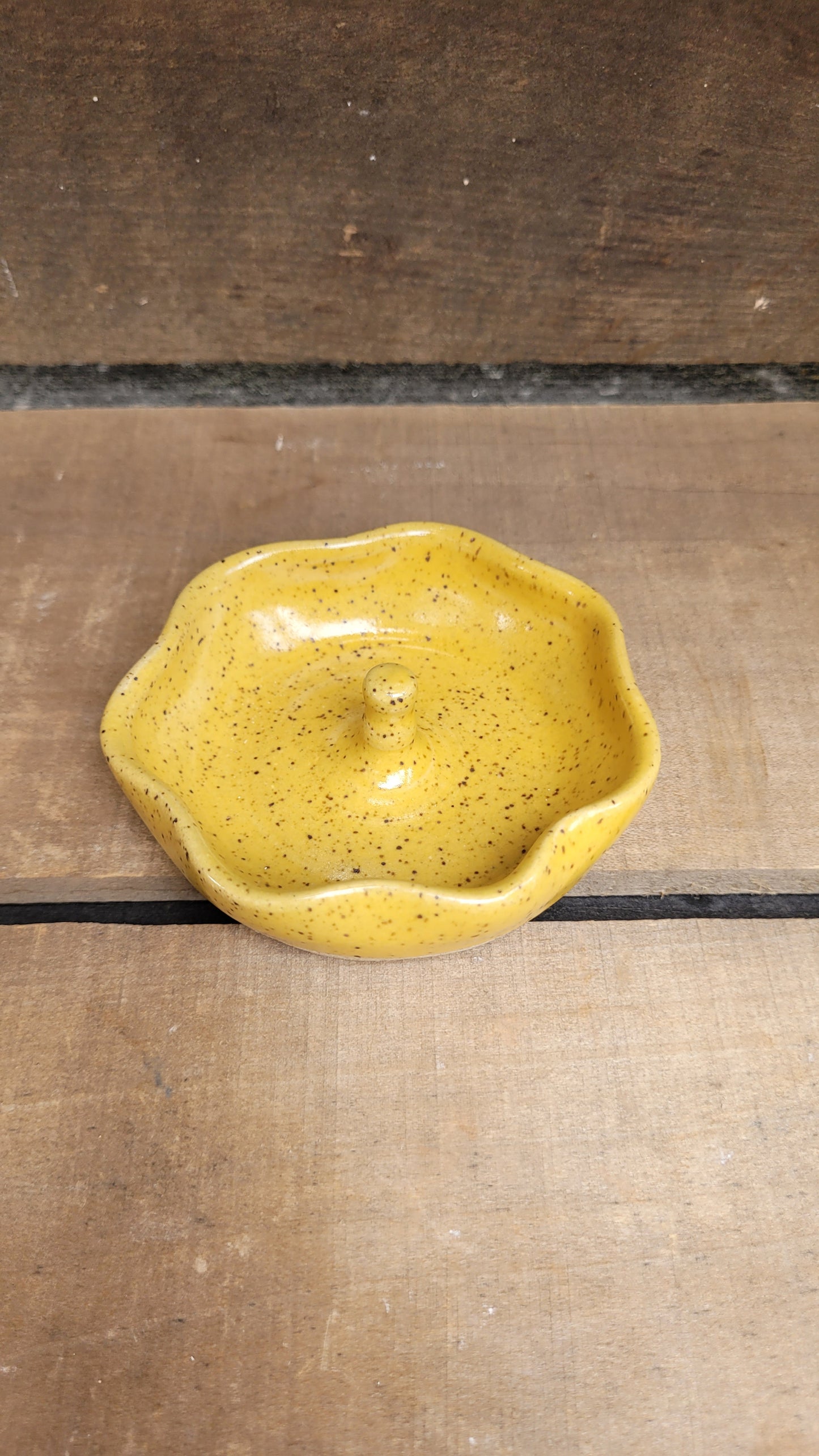 Speckled Yellow Fluted Ring Dish #2