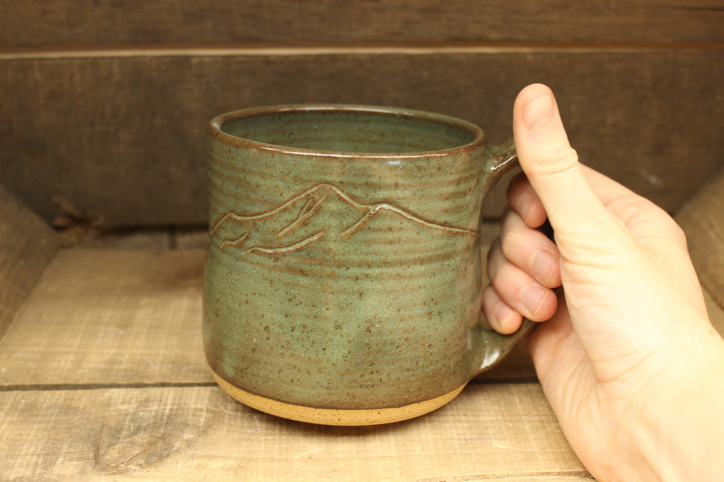 Matcha Mountain Mug 22oz