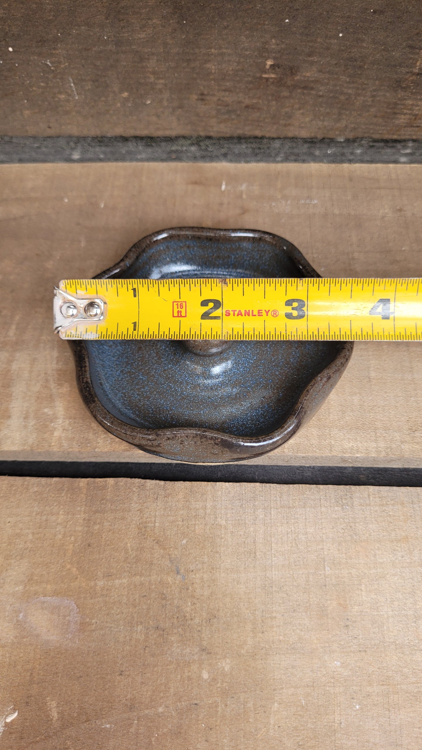 Acai Fluted Ring Dish