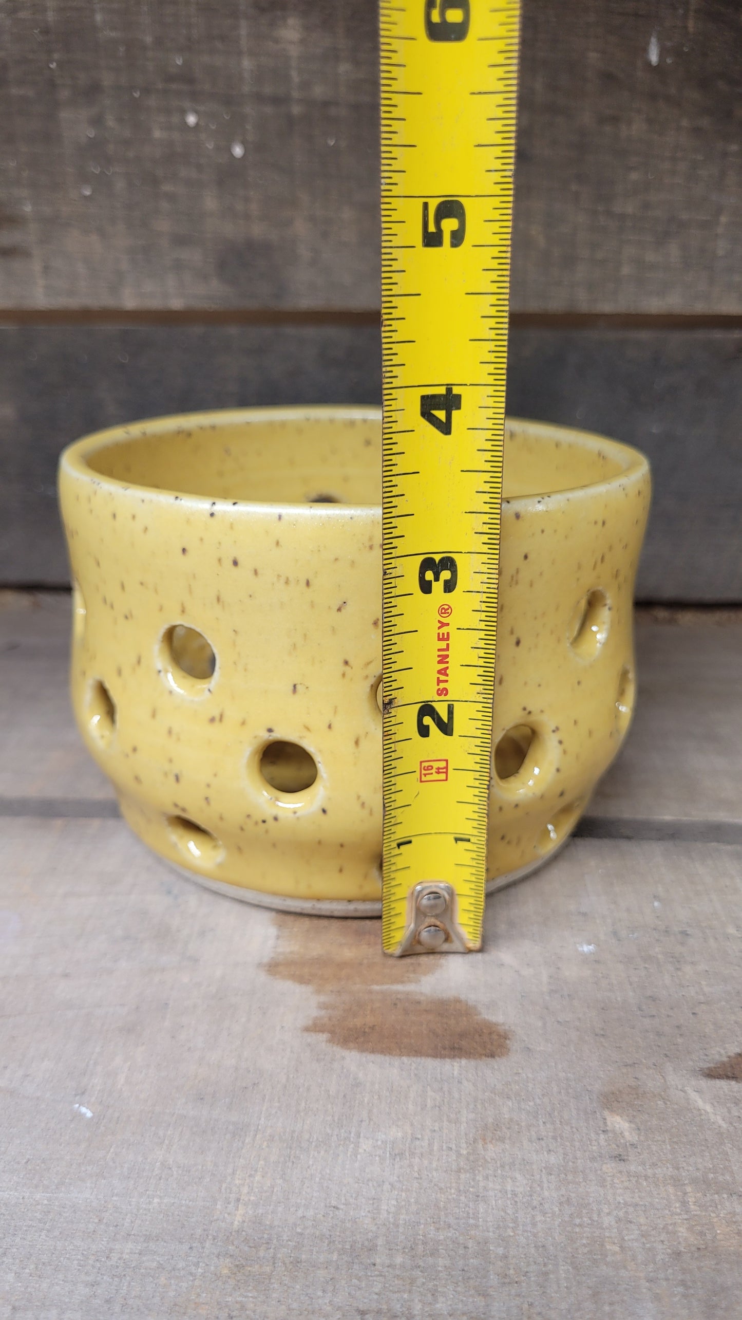 Speckled Yellow Berry Bowl