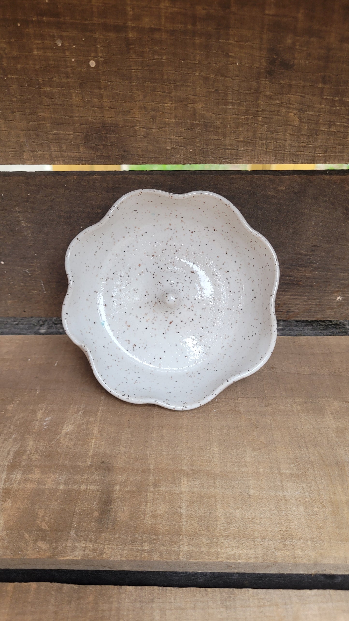 Speckled White Fluted Jewelry Dish