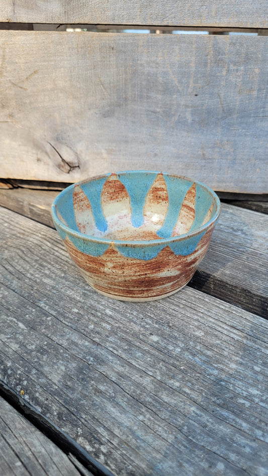 Small Brushed Chai with Sky Drip Bowl