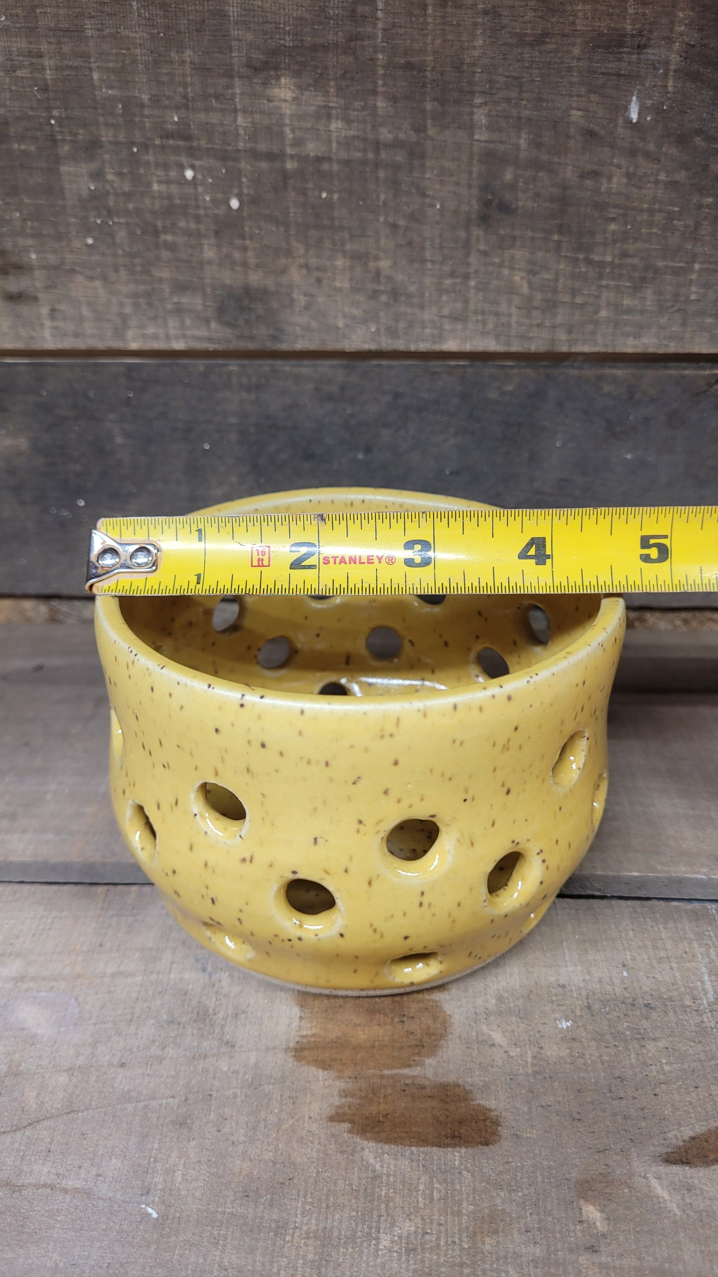 Speckled Yellow Berry Bowl