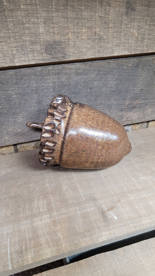 Cacao Wheelthrown Hollow Acorn 25-824