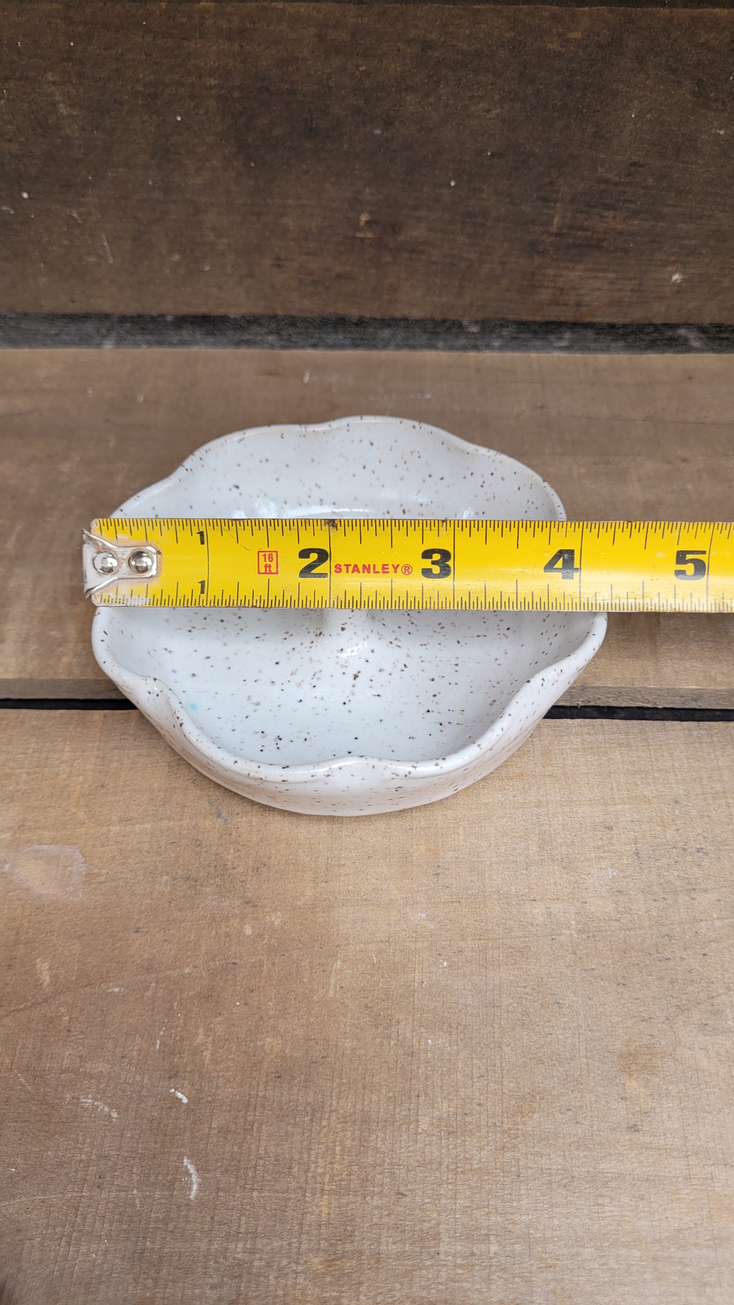 Speckled White Fluted Jewelry Dish