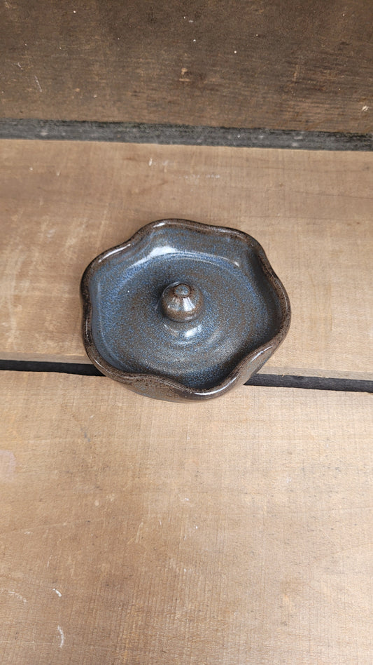Acai Fluted Ring Dish